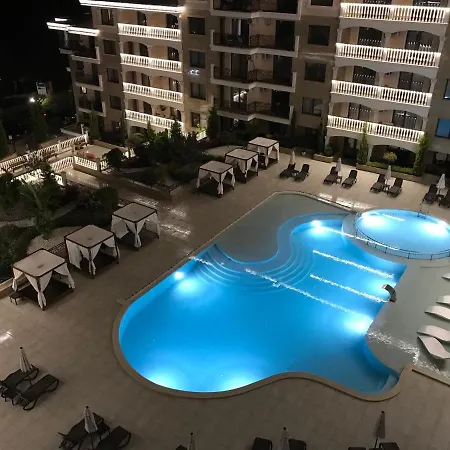 Valencia Gardens Lux Terrace アパート ネセバル